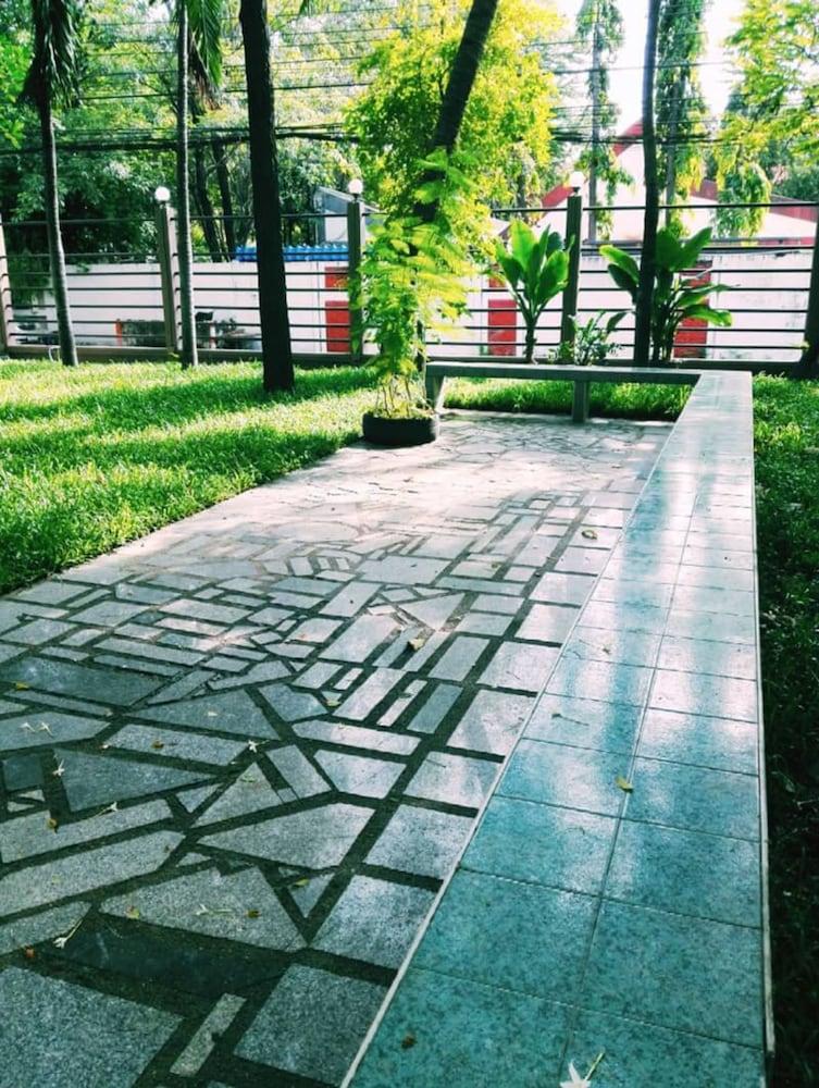 Studio Residence Sukhumvit 71 Bangkok Buitenkant foto